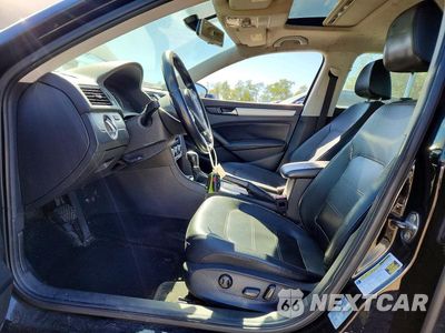 Zdjęcie 7 z 12 samochodu: 2012 VOLKSWAGEN PASSAT SE VIN:1VWBP7A39CC102502 - miniatura