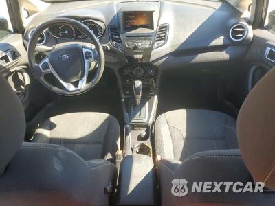 Zdjęcie 8 z 12 samochodu: 2015 FORD FIESTA SE VIN:3FADP4EJ8FM209147 - miniatura