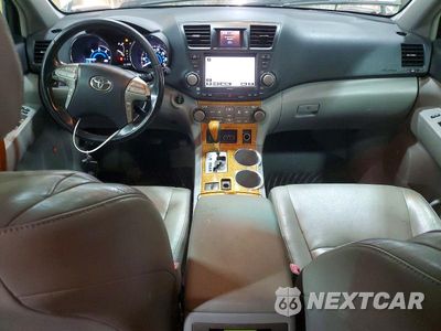 Zdjęcie 8 z 13 samochodu: 2008 TOYOTA HIGHLANDER HYBRID LIMITED VIN:JTEEW44A482019418 - miniatura