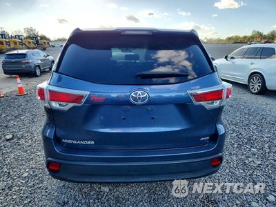 Zdjęcie 6 z 13 samochodu: 2016 TOYOTA HIGHLANDER LE VIN:5TDBKRFH1GS244042 - miniatura