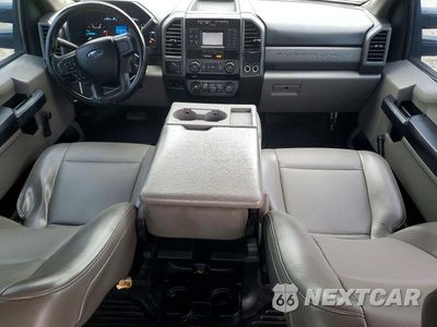 Zdjęcie 8 z 12 samochodu: 2017 FORD F350 SUPER DUTY VIN:1FT8W3DT7HEB26460 - miniatura