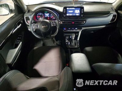 Zdjęcie 8 z 13 samochodu: 2023 KIA SELTOS S VIN:KNDEUCAA6P7458579 - miniatura