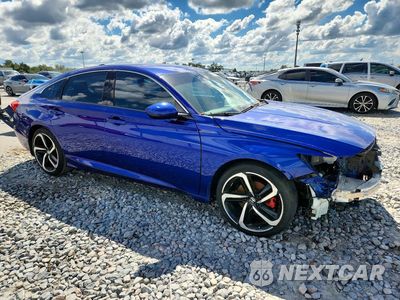 Czwarte zdjęcie samochodu z boku: 2018 HONDA ACCORD SPORT VIN:1HGCV1F39JA057896 - miniatura