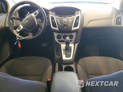 Zdjęcie 8 z 12 samochodu: 2014 FORD FOCUS SE VIN:1FADP3F23EL377358 - miniatura