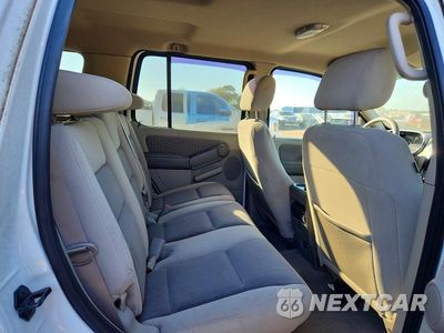Zdjęcie 11 z 13 samochodu: 2007 FORD EXPLORER XLT VIN:1FMEU63817UB54777 - miniatura