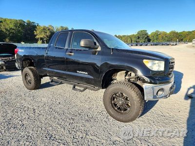 Czwarte zdjęcie samochodu z boku: 2011 TOYOTA TUNDRA DOUBLE CAB SR5 VIN:5TFUM5F10BX025509 - miniatura
