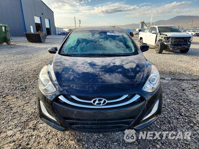 Piąte zdjęcie samochodu w środku: 2013 HYUNDAI ELANTRA GT BASE VIN:KMHD35LE1DU050705 - miniatura