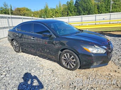 Czwarte zdjęcie samochodu z boku: 2017 NISSAN ALTIMA 2.5 SV VIN:1N4AL3AP8HC219538 - miniatura