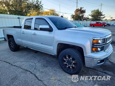 Czwarte zdjęcie samochodu z boku: 2015 CHEVROLET SILVERADO K1500 LT VIN:1GCVKREC3FZ420170 - miniatura