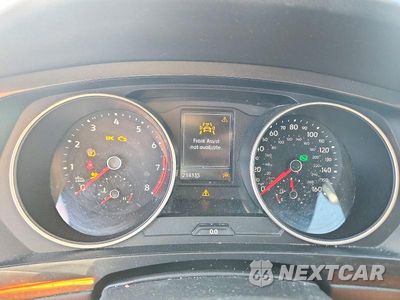 Zdjęcie 9 z 13 samochodu: 2018 VOLKSWAGEN TIGUAN SE VIN:3VV3B7AX8JM125663 - miniatura