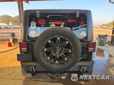 Zdjęcie 6 z 13 samochodu: 2013 JEEP WRANGLER UNLIMITED SAHARA VIN:1C4HJWEG6DL627217 - miniatura