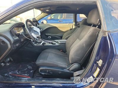Zdjęcie 7 z 13 samochodu: 2017 DODGE CHALLENGER SXT VIN:2C3CDZAG1HH624466 - miniatura