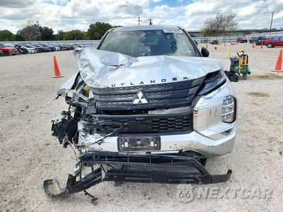 Piąte zdjęcie samochodu w środku: 2022 MITSUBISHI OUTLANDER SE VIN:JA4J4UA87NZ077210 - miniatura
