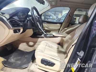 Zdjęcie 7 z 13 samochodu: 2015 BMW X5 SDRIVE35I VIN:5UXKR2C53F0H39245 - miniatura