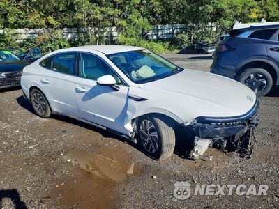 Czwarte zdjęcie samochodu z boku: 2026 HYUNDAI SONATA HYBRID BLUE VIN:KMHL24JJ4TA142514 - miniatura