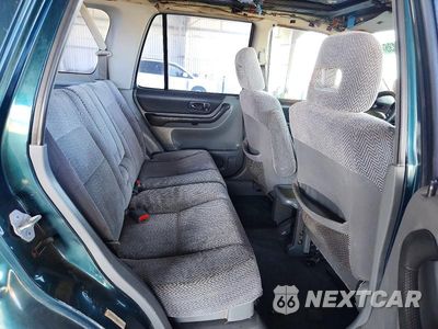 Zdjęcie 10 z 12 samochodu: 1998 HONDA CR-V LX VIN:JHLRD1845WC030551 - miniatura