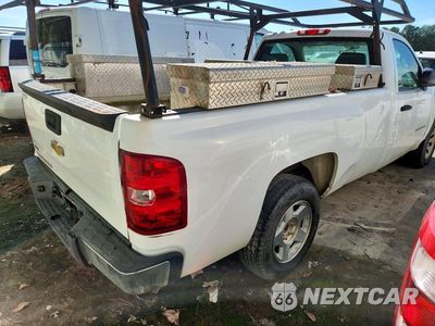 Trzecie zdjęcie samochodu z tyłu: 2011 CHEVROLET SILVERADO C1500 VIN:1GCNCPEA5BZ369796 - miniatura