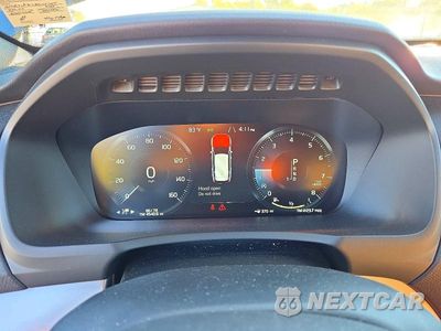 Zdjęcie 9 z 13 samochodu: 2018 VOLVO XC90 T6 VIN:YV4A22PK1J1208608 - miniatura