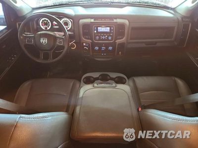 Zdjęcie 8 z 12 samochodu: 2018 RAM 1500 ST VIN:1C6RR6FG1JS248274 - miniatura