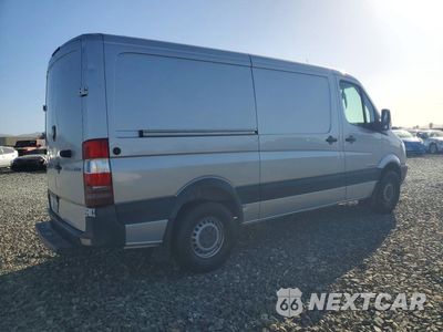 Trzecie zdjęcie samochodu z tyłu: 2008 DODGE SPRINTER 2500 DELIVERY VAN VIN:WD0PE745285332283 - miniatura