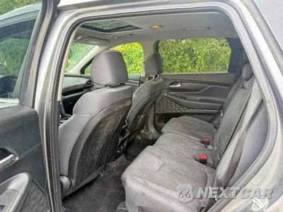 Zdjęcie 6 z 10 samochodu: 2019 HYUNDAI SANTA FE SE VIN:5NMS2CAD7KH044702 - miniatura