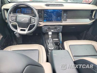 Zdjęcie 8 z 13 samochodu: 2022 FORD BRONCO BASE VIN:1FMEE5DP7NLB62351 - miniatura