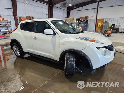 Czwarte zdjęcie samochodu z boku: 2011 NISSAN JUKE S VIN:JN8AF5MRXBT015829 - miniatura