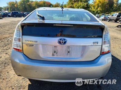 Zdjęcie 6 z 12 samochodu: 2011 TOYOTA PRIUS TWO VIN:JTDKN3DU8B5332136 - miniatura