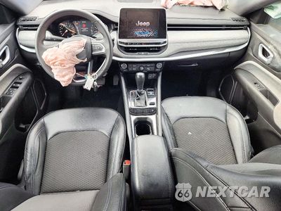 Zdjęcie 8 z 12 samochodu: 2025 JEEP COMPASS LATITUDE VIN:3C4NJDBN8ST515059 - miniatura