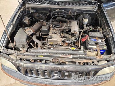 Zdjęcie 11 z 12 samochodu: 2004 TOYOTA TACOMA BASE VIN:5TENL42N94Z427874 - miniatura