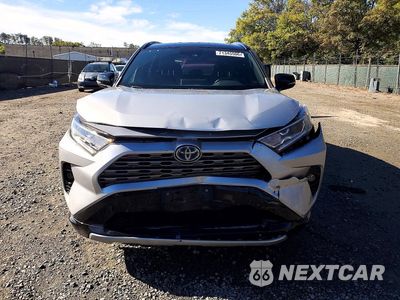 Piąte zdjęcie samochodu w środku: 2020 TOYOTA RAV4 XSE VIN:2T3EWRFV9LW088767 - miniatura