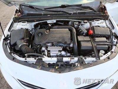 Zdjęcie 11 z 12 samochodu: 2018 CHEVROLET MALIBU LT VIN:1G1ZD5ST7JF141218 - miniatura