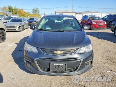 Piąte zdjęcie samochodu w środku: 2017 CHEVROLET SONIC LT VIN:1G1JD5SH2H4121988 - miniatura