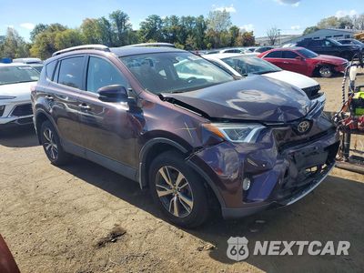 Czwarte zdjęcie samochodu z boku: 2017 TOYOTA RAV4 XLE VIN:2T3RFREV2HW635369 - miniatura