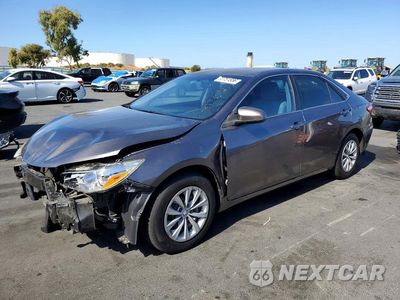 2015 TOYOTA CAMRY LE 4T1BF1FK2FU969379 - główne zdjęcie licytacji z USA - miniatura