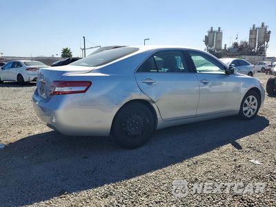 Trzecie zdjęcie samochodu z tyłu: 2011 TOYOTA CAMRY BASE VIN:4T4BF3EK8BR118278 - miniatura