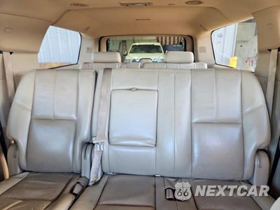 Zdjęcie 10 z 13 samochodu: 2011 CHEVROLET SUBURBAN K1500 LT VIN:1GNSKJE31BR209829 - miniatura