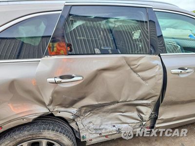 Zdjęcie 11 z 14 samochodu: 2017 KIA SORENTO SX V6 VIN:5XYPKDA55HG224865 - miniatura