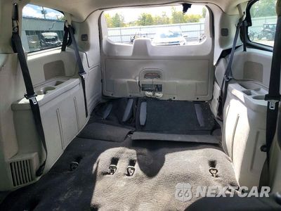Zdjęcie 10 z 13 samochodu: 2010 DODGE GRAND CARAVAN SE VIN:2D4RN4DE3AR389698 - miniatura