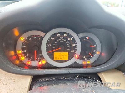 Zdjęcie 9 z 13 samochodu: 2012 TOYOTA RAV4 VIN:JTMBF4DV9C5057812 - miniatura