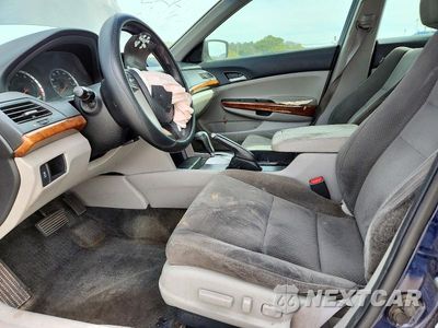 Zdjęcie 7 z 13 samochodu: 2012 HONDA ACCORD EX VIN:1HGCP2F75CA113306 - miniatura