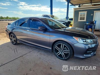 Czwarte zdjęcie samochodu z boku: 2016 HONDA ACCORD SPORT VIN:1HGCR2F62GA146089 - miniatura