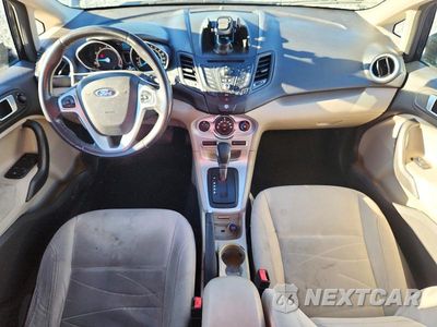 Zdjęcie 8 z 12 samochodu: 2014 FORD FIESTA SE VIN:3FADP4BJ7EM153432 - miniatura