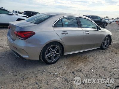 Trzecie zdjęcie samochodu z tyłu: 2019 MERCEDES-BENZ A 220 VIN:WDD3G4EB1KW005367 - miniatura