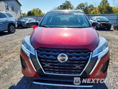 Piąte zdjęcie samochodu w środku: 2021 NISSAN KICKS SV VIN:3N1CP5CV0ML469288 - miniatura