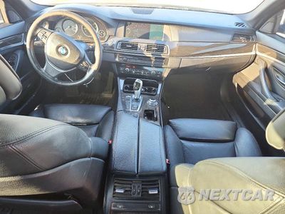 Zdjęcie 8 z 12 samochodu: 2012 BMW 535 XI VIN:WBAFU7C54CDU57774 - miniatura