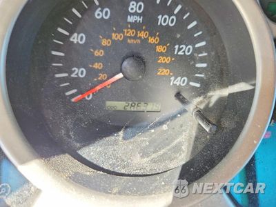 Zdjęcie 9 z 13 samochodu: 2006 TOYOTA HIGHLANDER SPORT VIN:JTEEP21A160166505 - miniatura