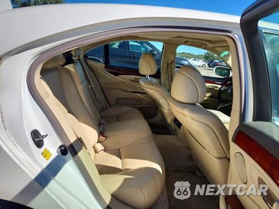 Zdjęcie 10 z 12 samochodu: 2010 LEXUS LS 460 VIN:JTHCL5EF3A5007977 - miniatura