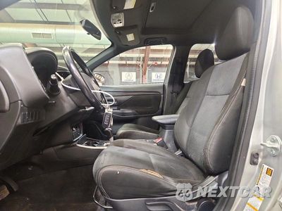 Zdjęcie 7 z 13 samochodu: 2018 MITSUBISHI OUTLANDER SE VIN:JA4AZ3A34JZ026774 - miniatura