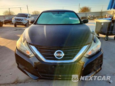 Piąte zdjęcie samochodu w środku: 2016 NISSAN ALTIMA 2.5 S VIN:1N4AL3AP6GC193567 - miniatura